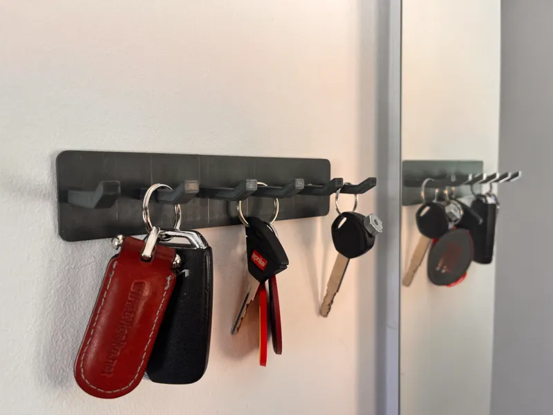 Sleek Minimalist Key Hanger / Wall Key Rack