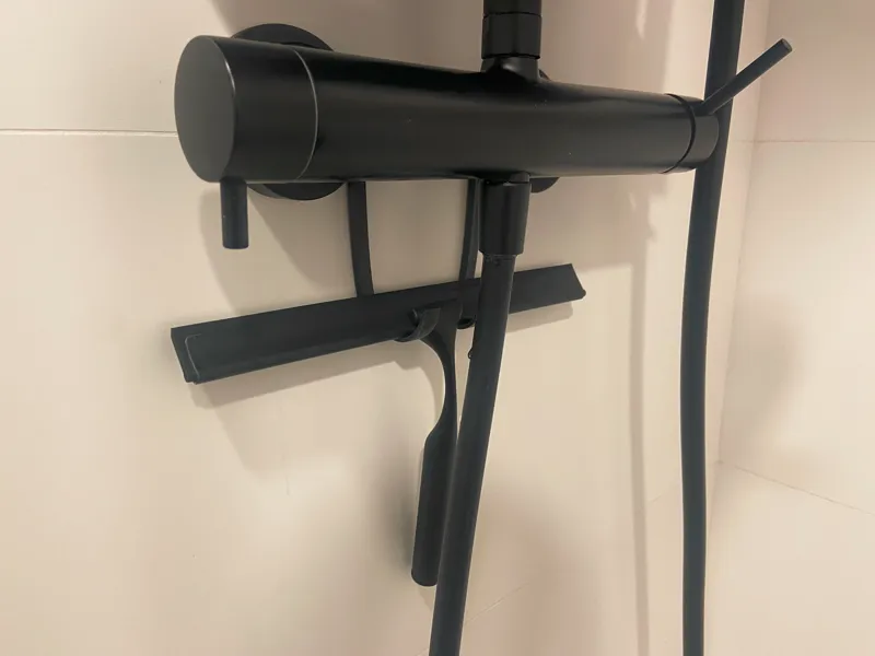 Hook / Hanger / shower clean tool / glass cleaner