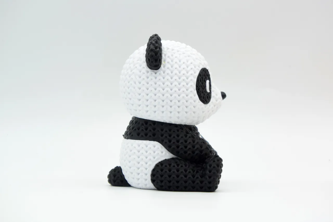 Knitted Panda view 3