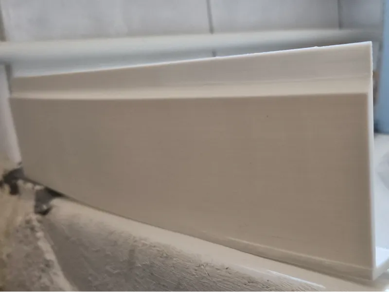 Eckbadewanne Spritzschutz leichte Rundung