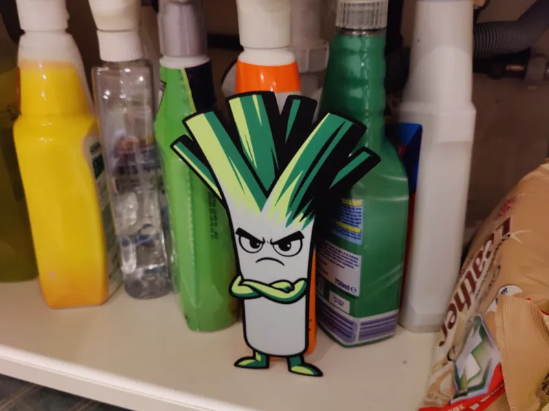 Serious Leek – Under the Sink Prank
