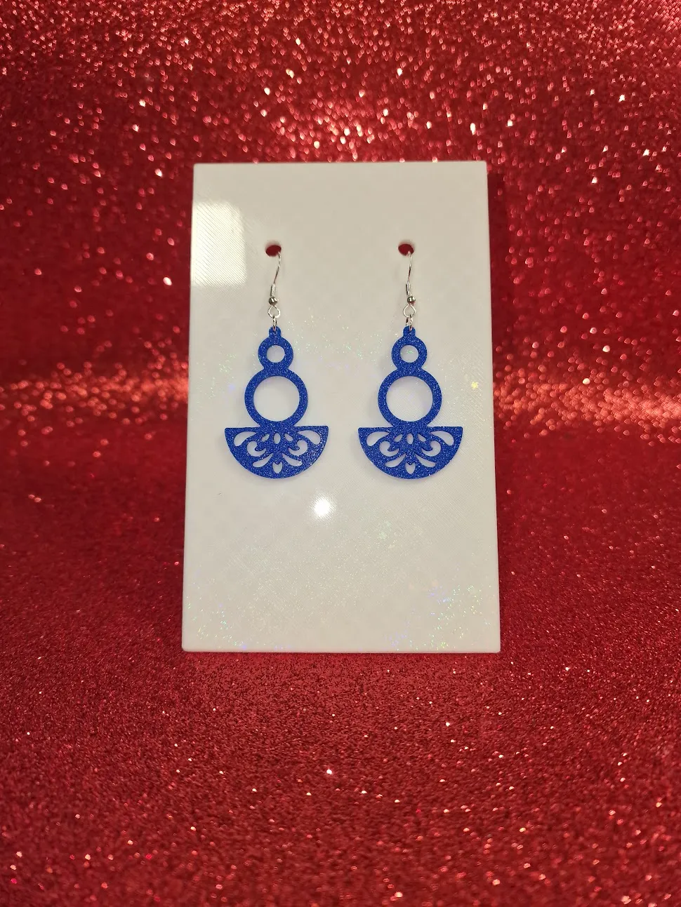 Elegant earrings view 2
