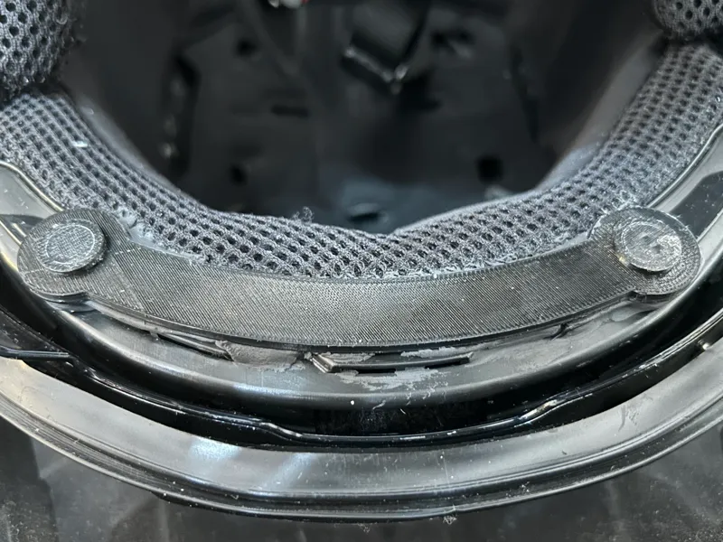 Tilsberk Dvision Helm Magnethalterung