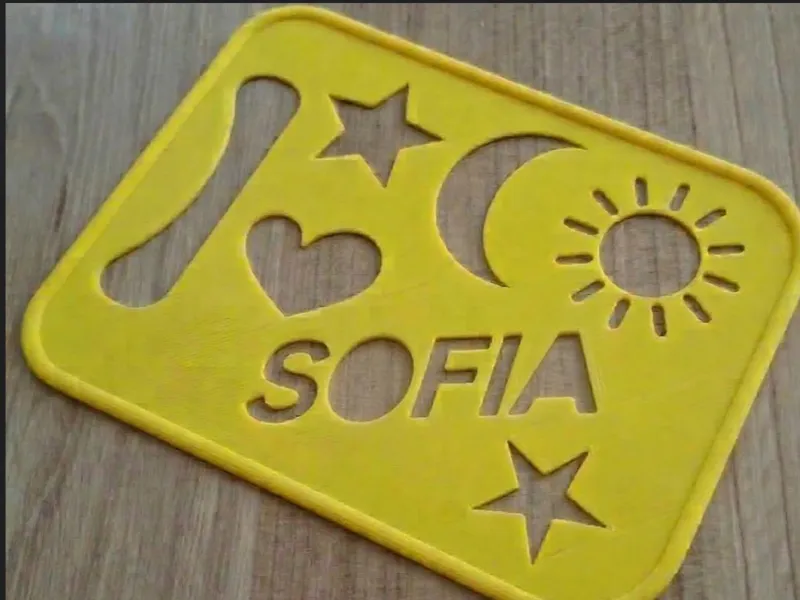 STENCIL PER DISEGNO CON NOME SOFIA E FORMINE 