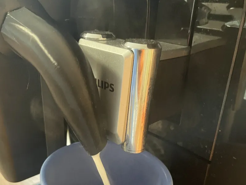 Cappuccino-Hilfe LatteGo Milchbehälter von Philips