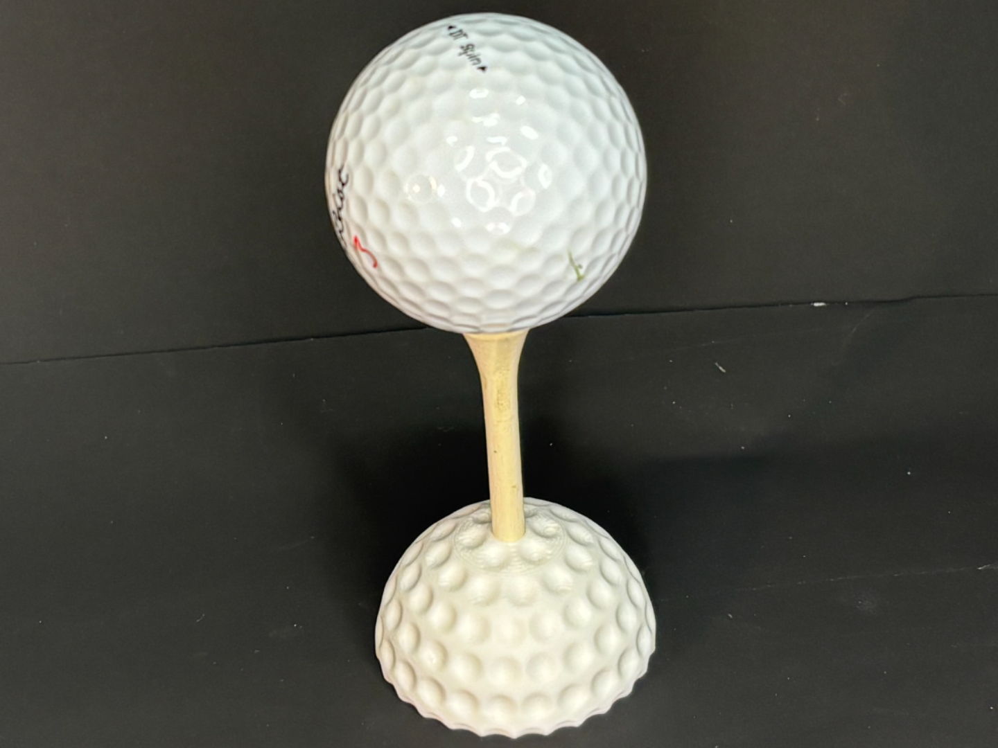 Stand for Golf Ball