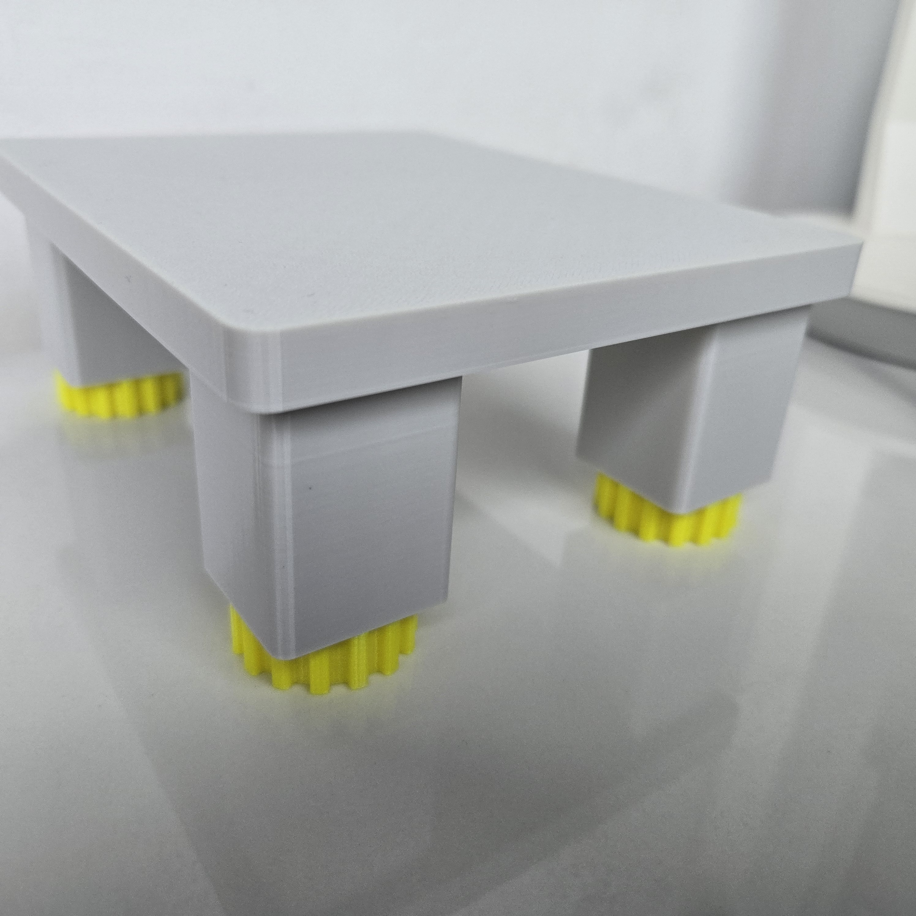 Miniatura 2 do modelo 3D 可调平自由定制万用增高架 显示器  笔记本增高架 万能底座
