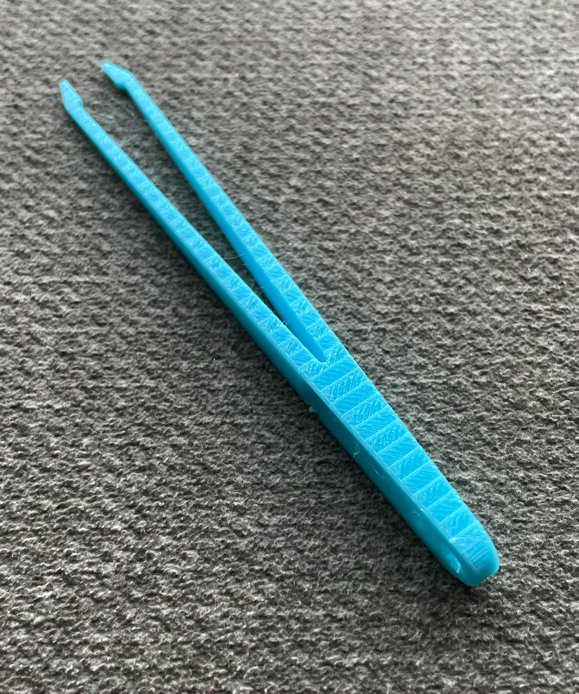 Miniatura 4 do modelo 3D 小镊子（17min快速打印，仅4g）