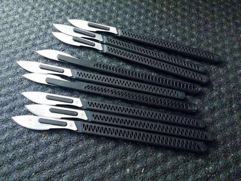 scalpel
