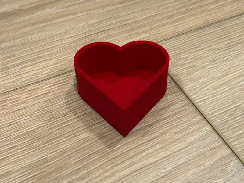 Simple Heart Container