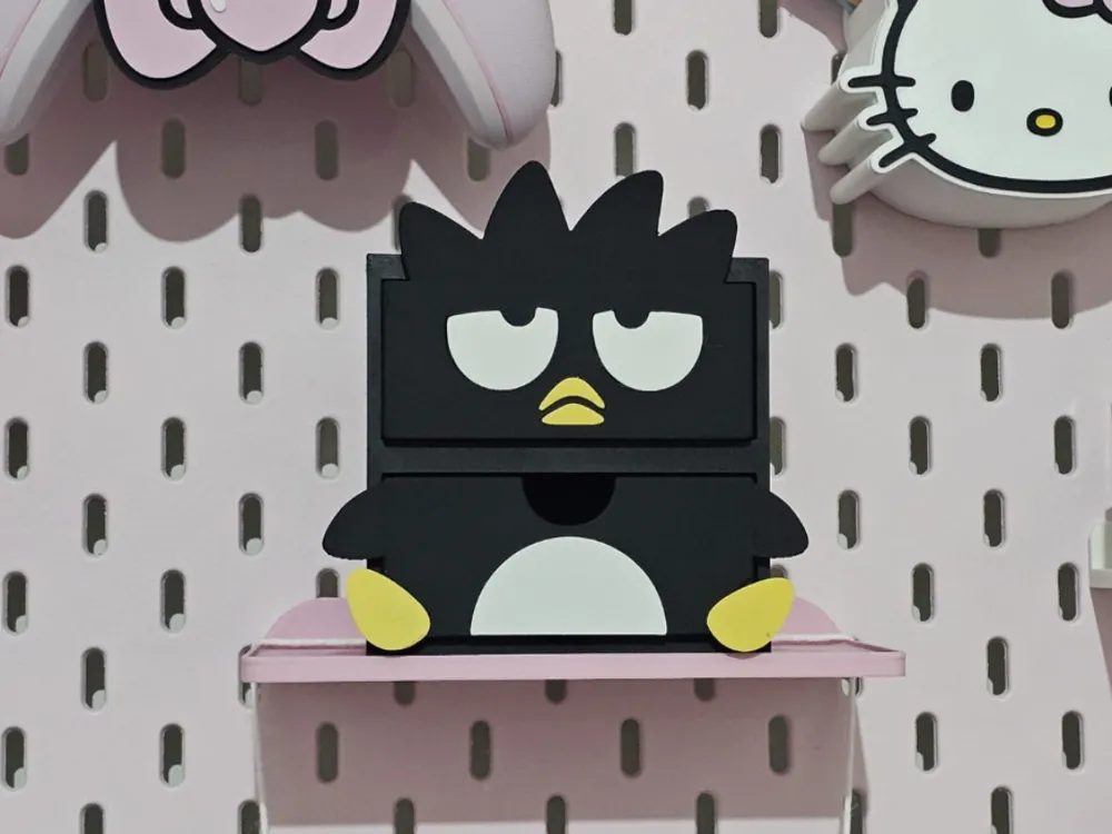 Accesorio para impresora 3D: Badtz-Maru Drawer Box (NO AMS). Referencia del modelo original.
