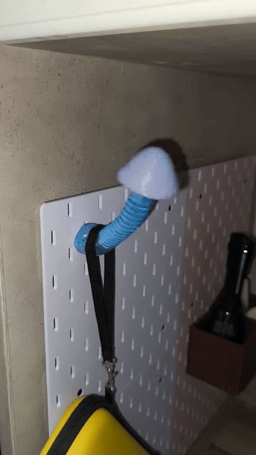 弹簧蘑菇洞洞板挂钩