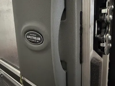 Airstream Screen door slider