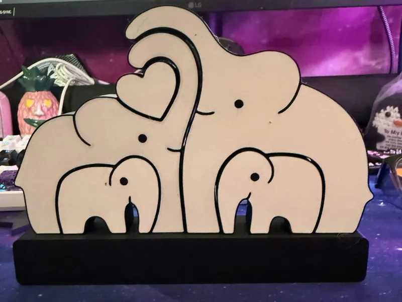 Family elephant puzzle