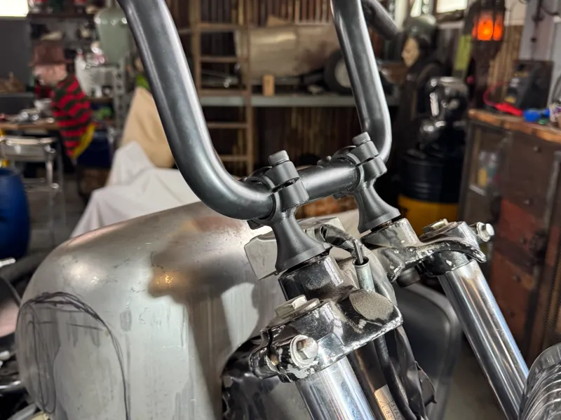 SUPPORTI MANUBRIO DI PROVA PER HARLEY O CUSTOM