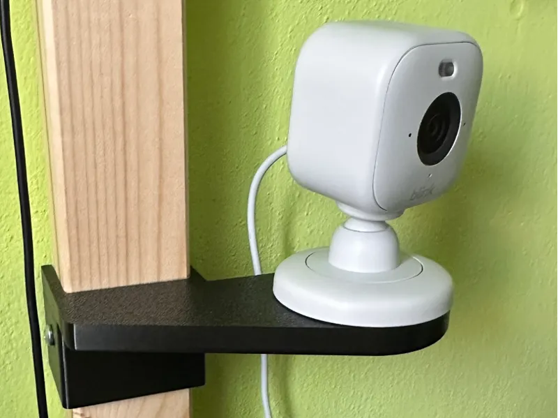 Blink 2 mini IKEA Ivar Holder