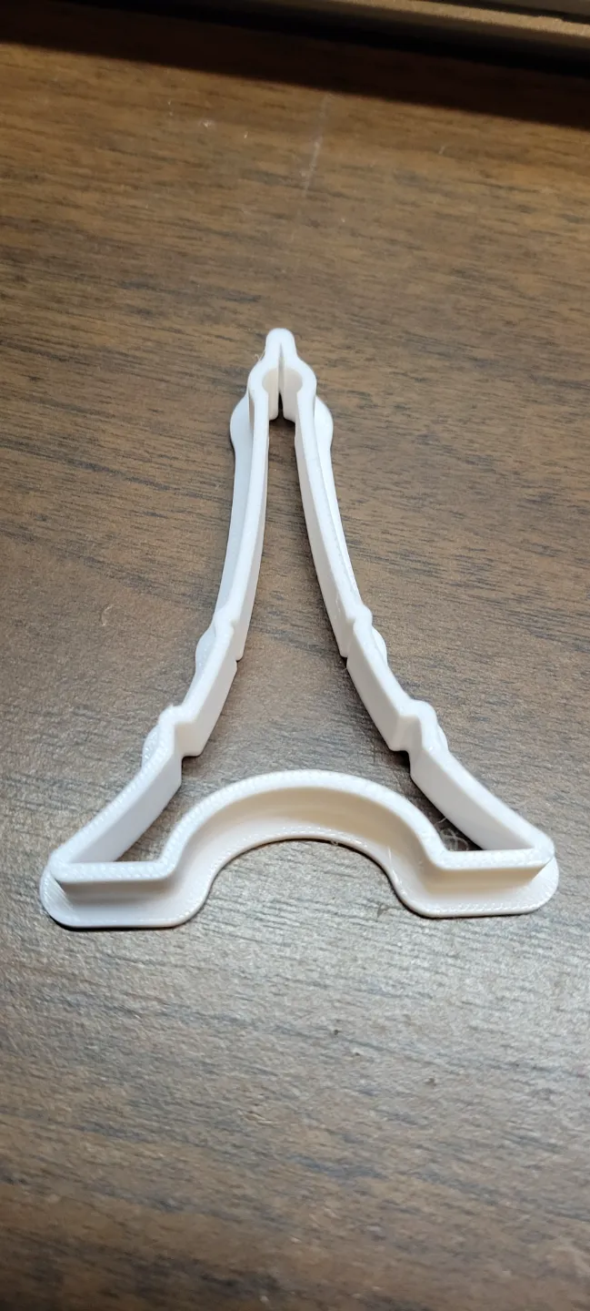 Sturdy Eiffel Tower Cookie Cutter