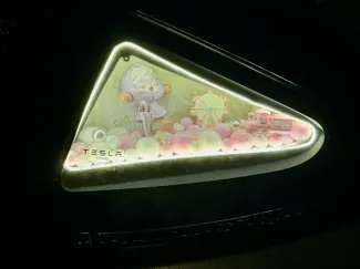 特斯拉三角窗