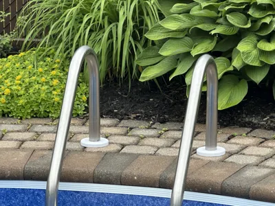 Pool ladder cover for Hayward