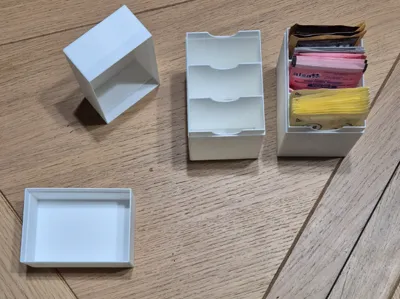 3-compartment storage box