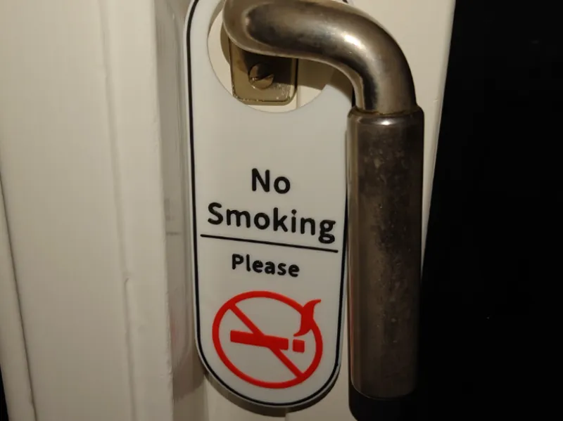 No Smoking doorhandle sign