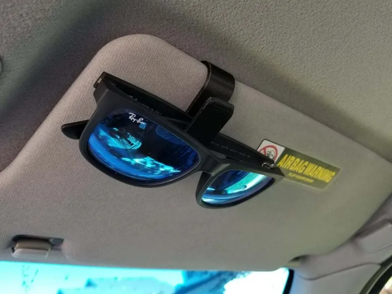 car sunglasses holder