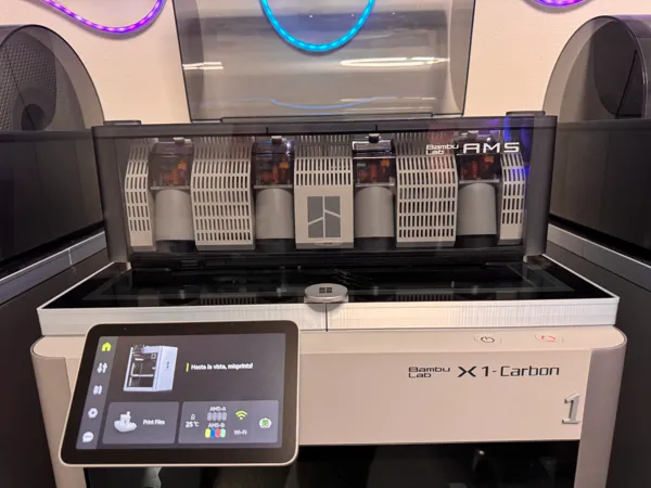 https://makerworld.bblmw.com/makerworld/model/US5319b978776e9/design/2025-05-22_1f6a6ec4a23e88.jpeg
