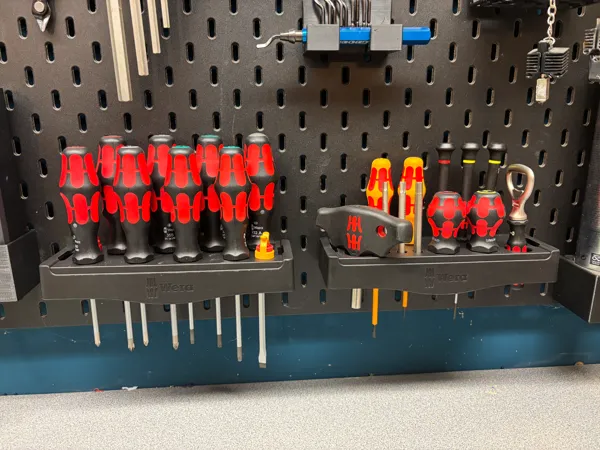 https://makerworld.bblmw.com/makerworld/model/US5322e4c91b8d7d/design/2025-12-25_5a32a5a6ce62e.jpg