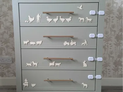 Minimal Farm Animal Décor Set Silhouettes