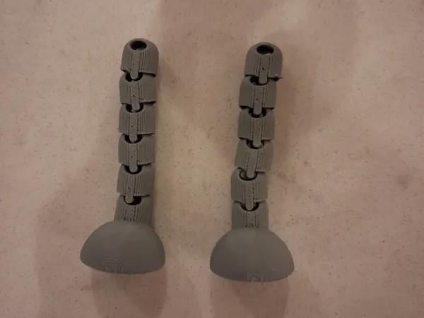 Jambes articulées à assembler
