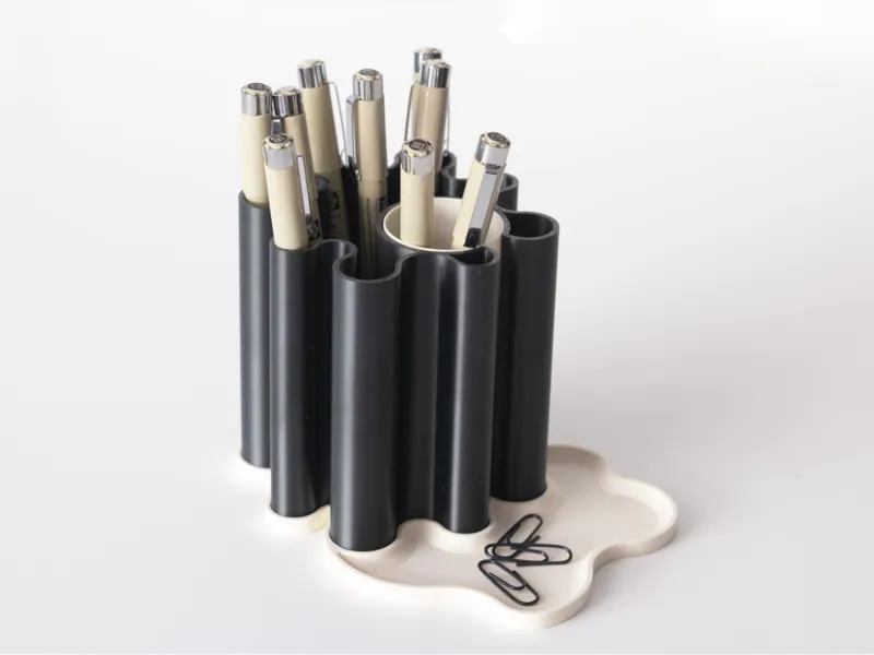 Wavy Pen Holder & Desk Organizer
