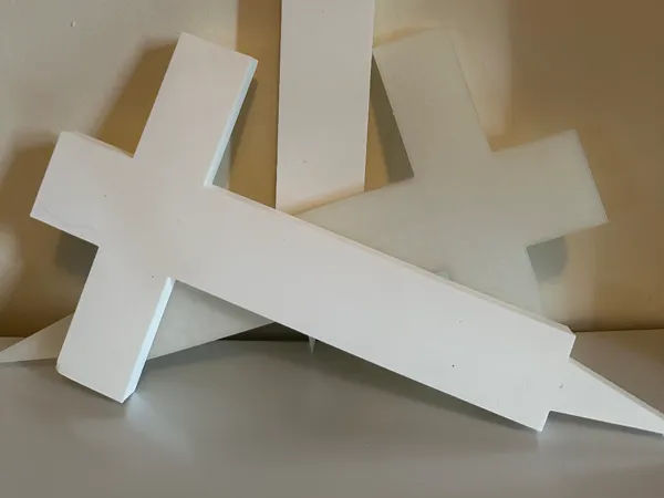 Croix sur pique