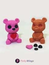 Фигурка на мече с любовно сърце