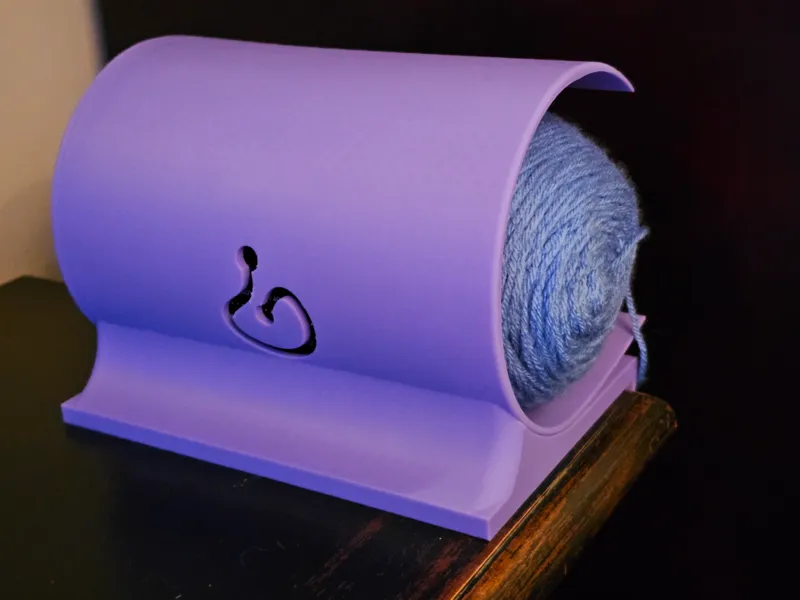Yarn Skein Roll