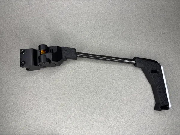 Crosse pliante en tube carbone pour brace de pistolet