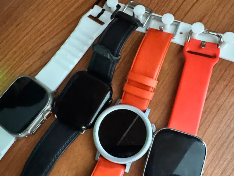 supporto smartwatch da muro o parete ,porta chiavi