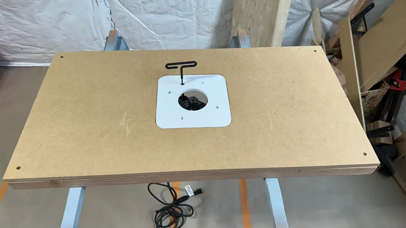 BOSCH 1617 ROUTER TABLE INSERT