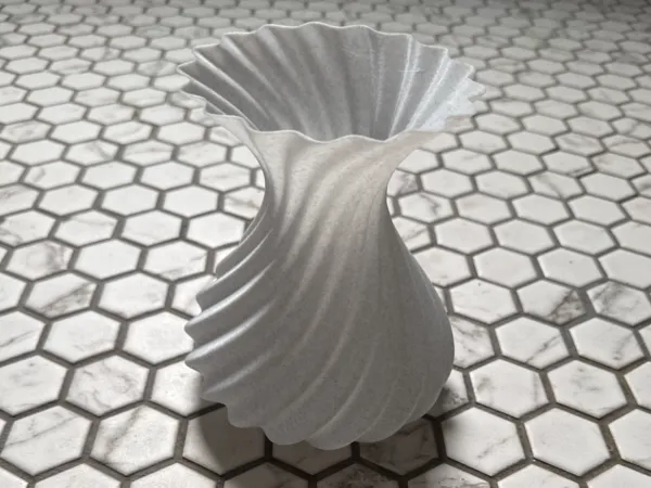 Vase en spirale pour fleurs artificielles