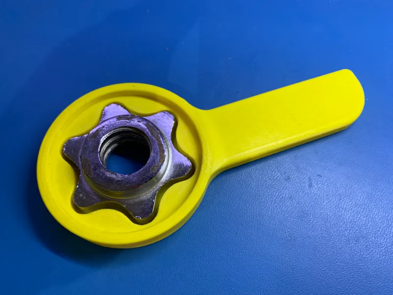 Dumbbell Bar Wrench - for 1" bar with star-locks