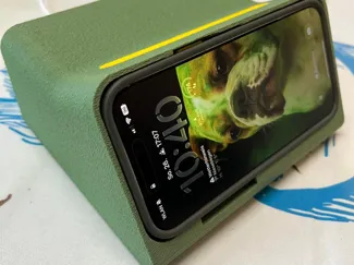 Standby-Dockingstation für iPhone 17 Pro Max Case