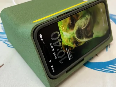 Standby Dock for iPhone 17 Pro Max Case