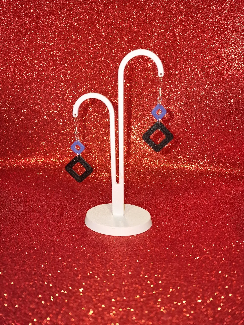 Squares earrings view 3