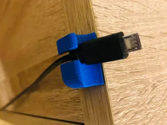 1 piece cable holder