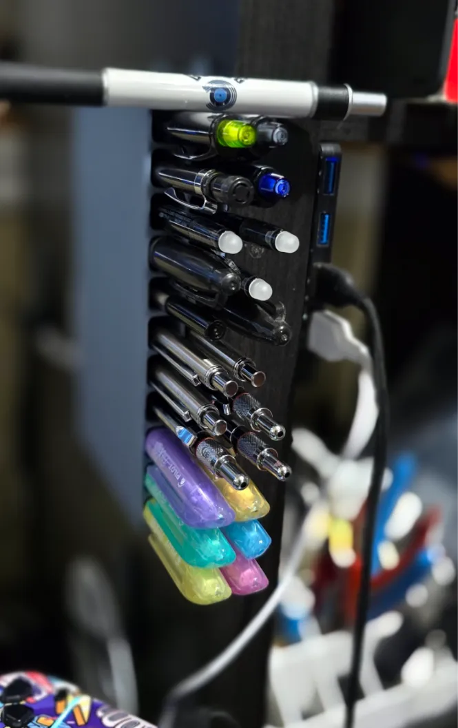 Slim Line Pencil/Pen Holder