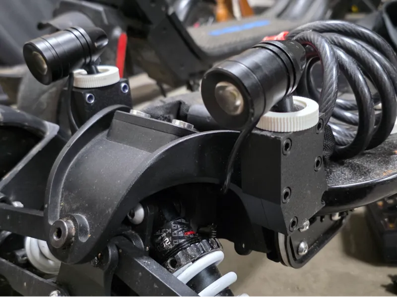 Propel Endeavor GT 4 adjustable light pod