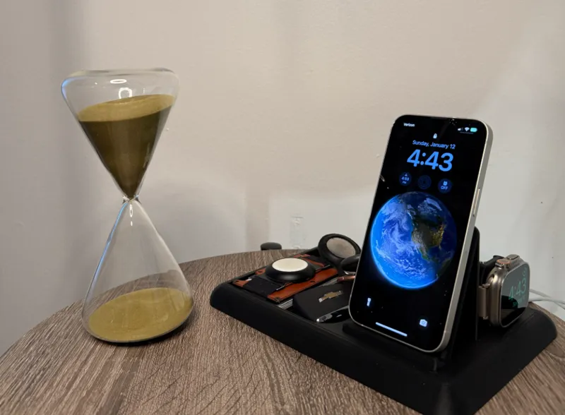 Magsafe nightstand phone / watch dock with storage