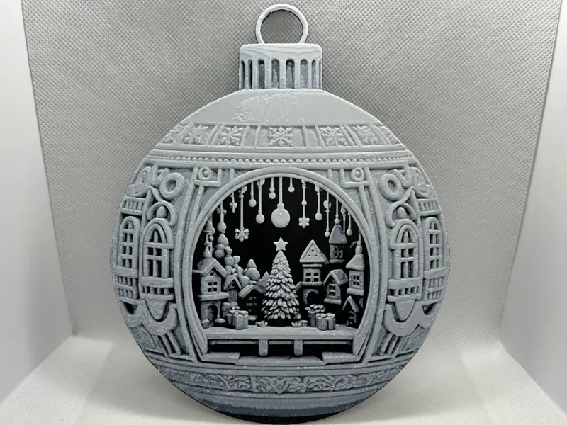 Christmas Bauble / Ornament / Tree and gifts