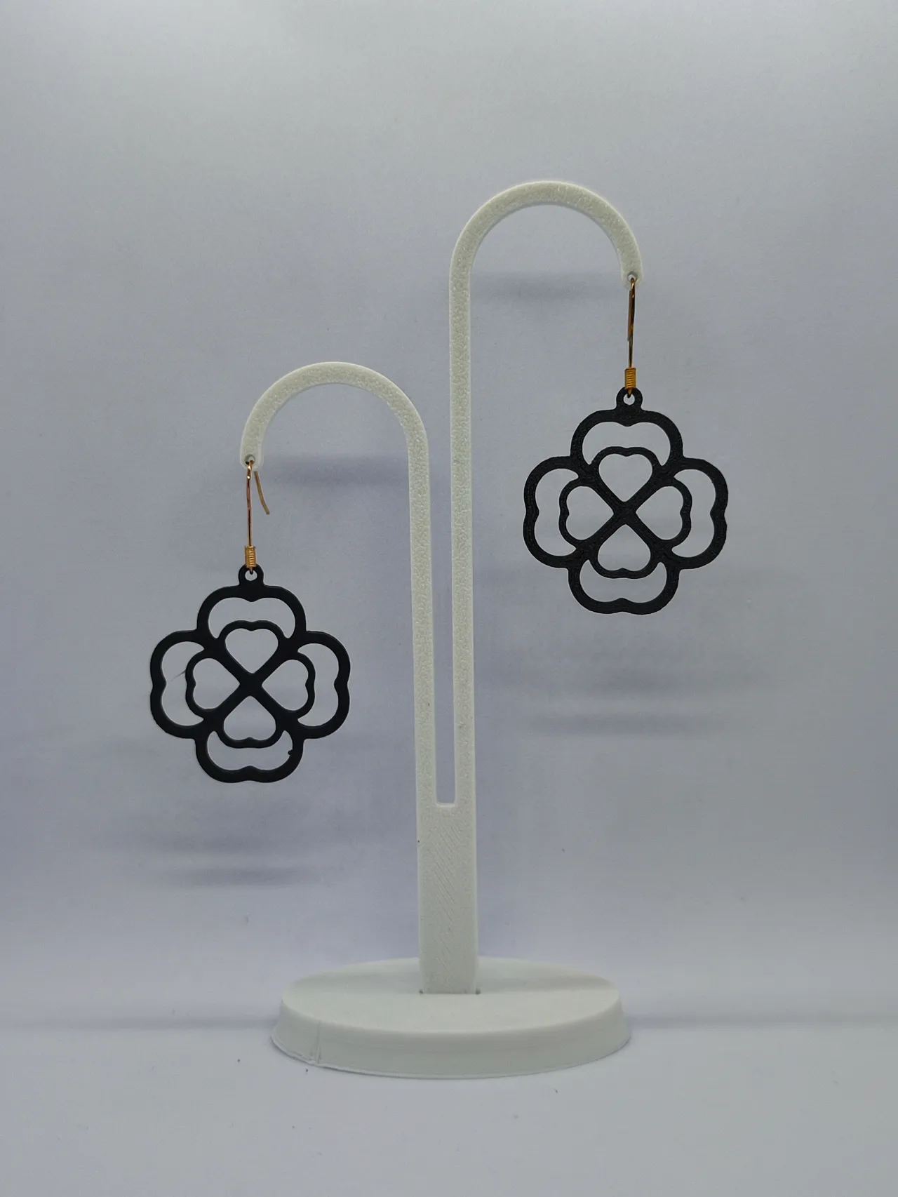 Aretes Flor de Corazón view 2