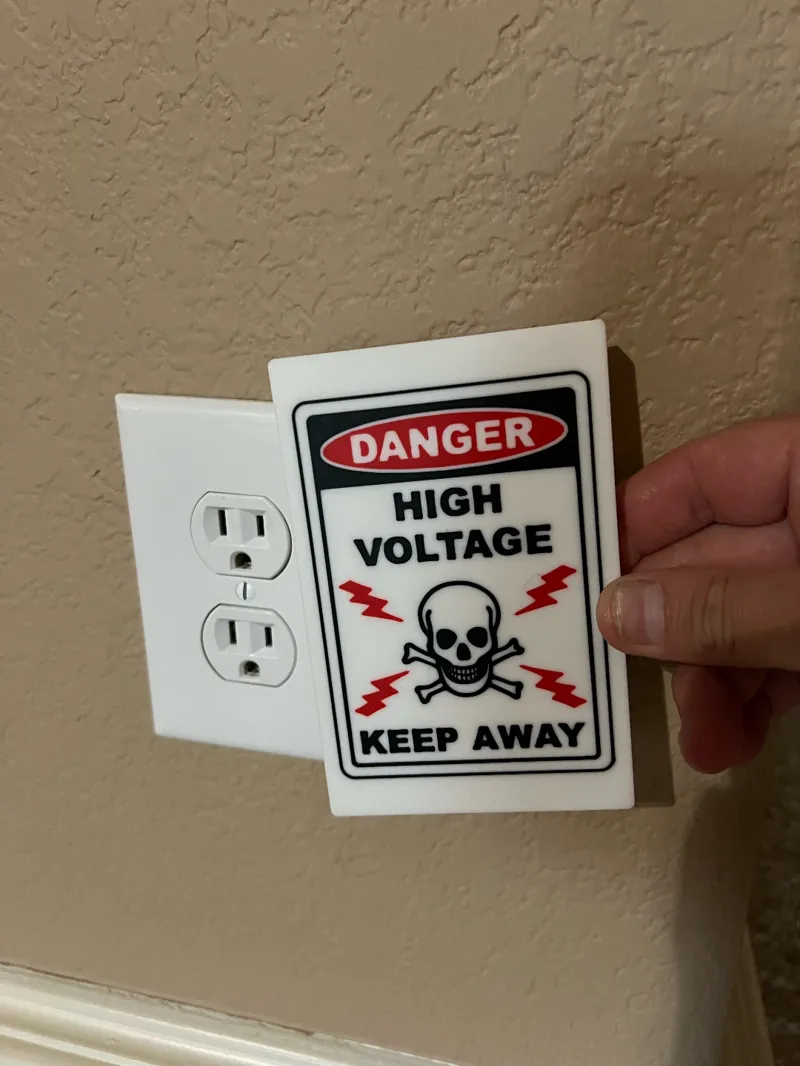 Socket Protector