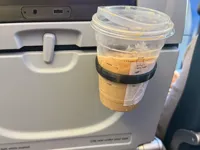 Porte-gobelet pour tablette d'avion — photo 2